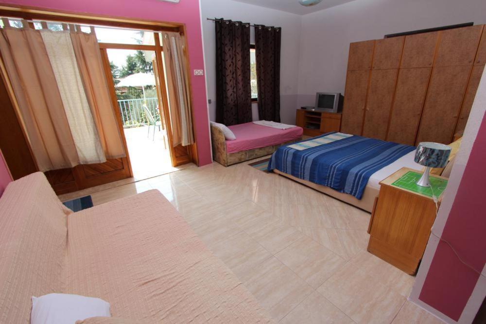 Sandra Apartment