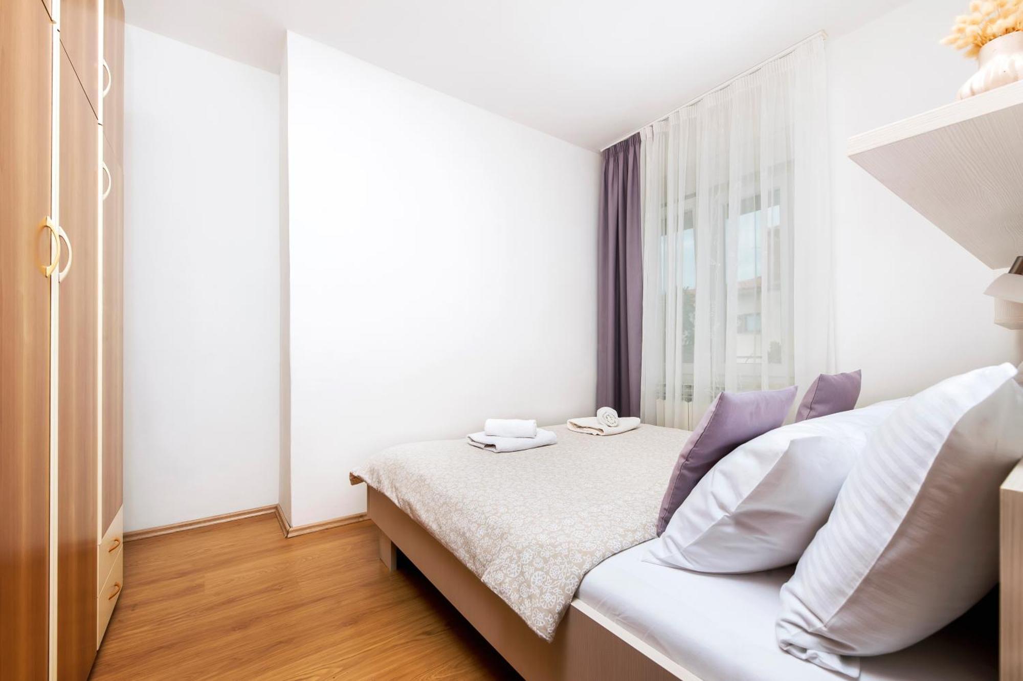 Sandra Apartment *